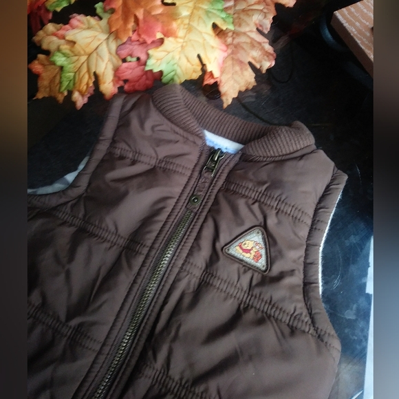 Vintage 90's Winnie The Pooh Warm Cozy Puffer Vest - Picture 7 of 7